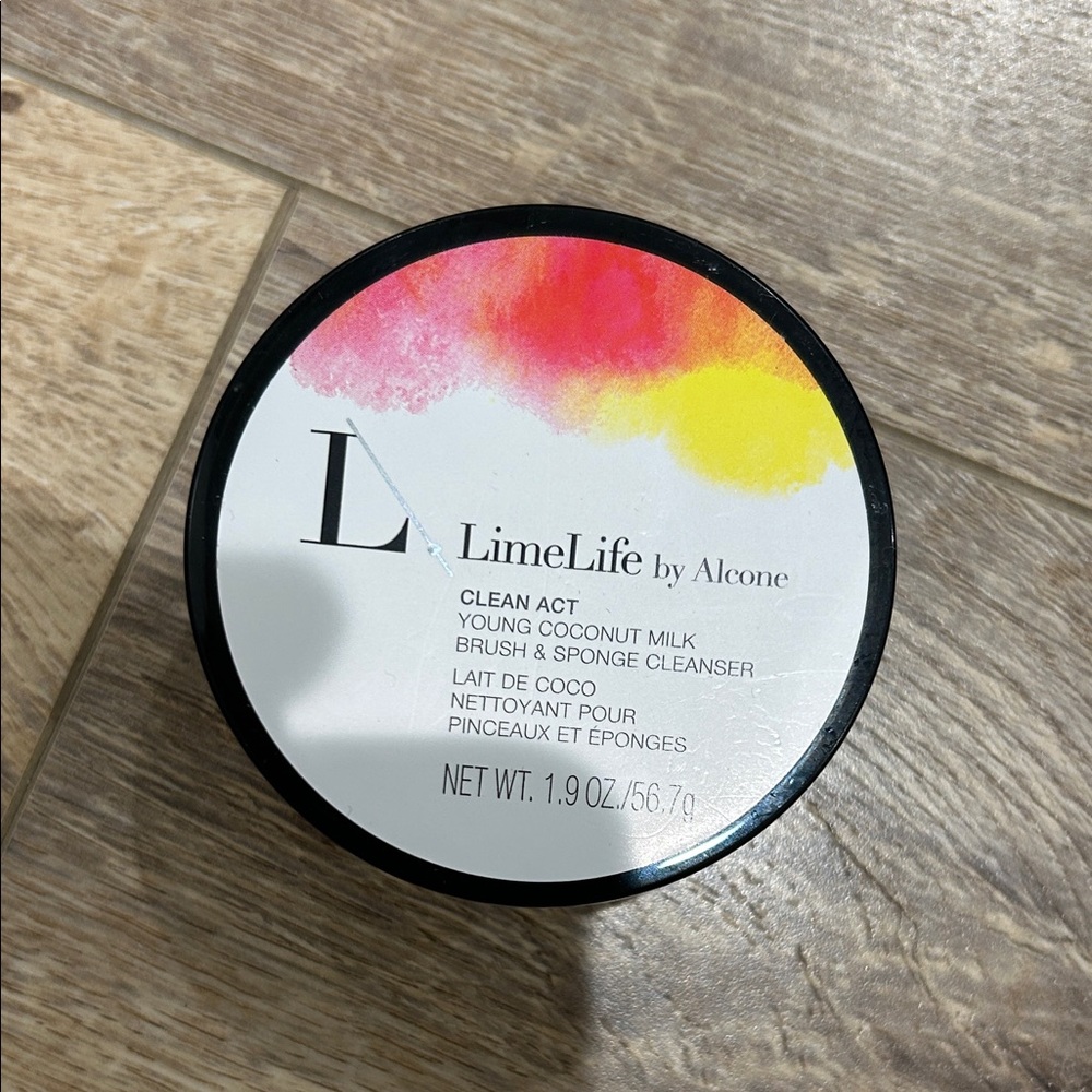 LimeLife by Alcone Clean Act Brush & Sponge Cleanser
